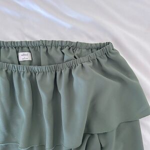 Aritzia off the shoulder top(size small)